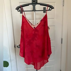 Express flowy camisole, size small.